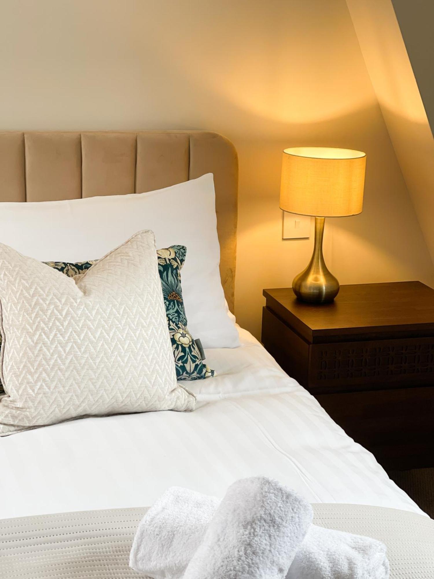 Apartment Very Location - Luxury Boutique 1 Bed Flat By River And Centre