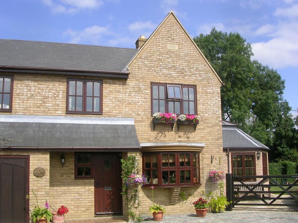 Bed & Breakfast Harvest View 3*