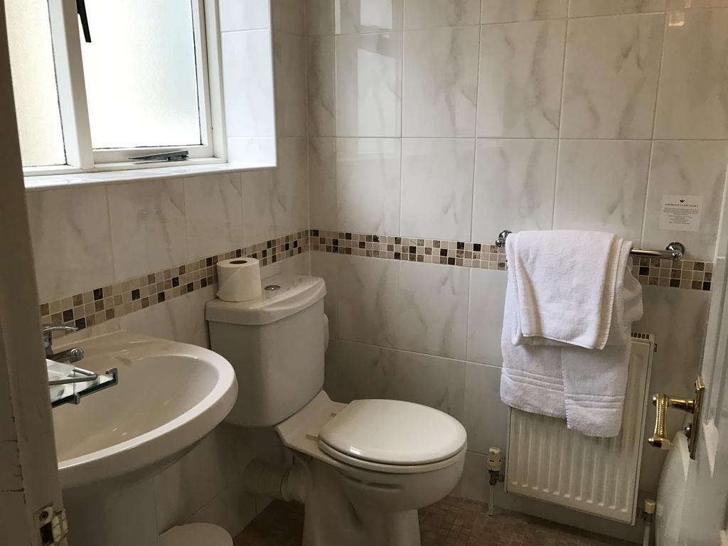 Helen 3* Cambridge (Cambridgeshire)