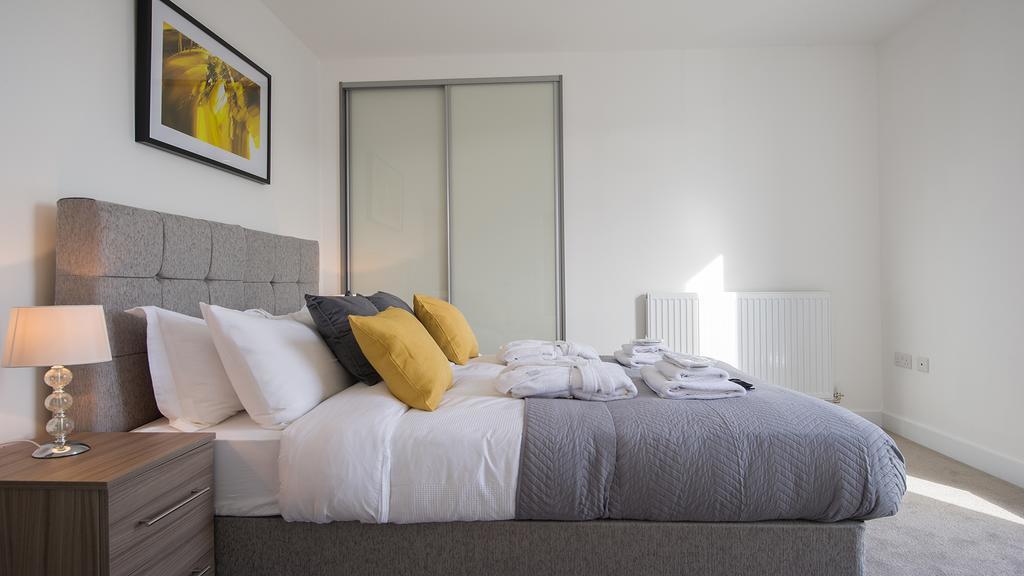 Tailored - De Havilland House