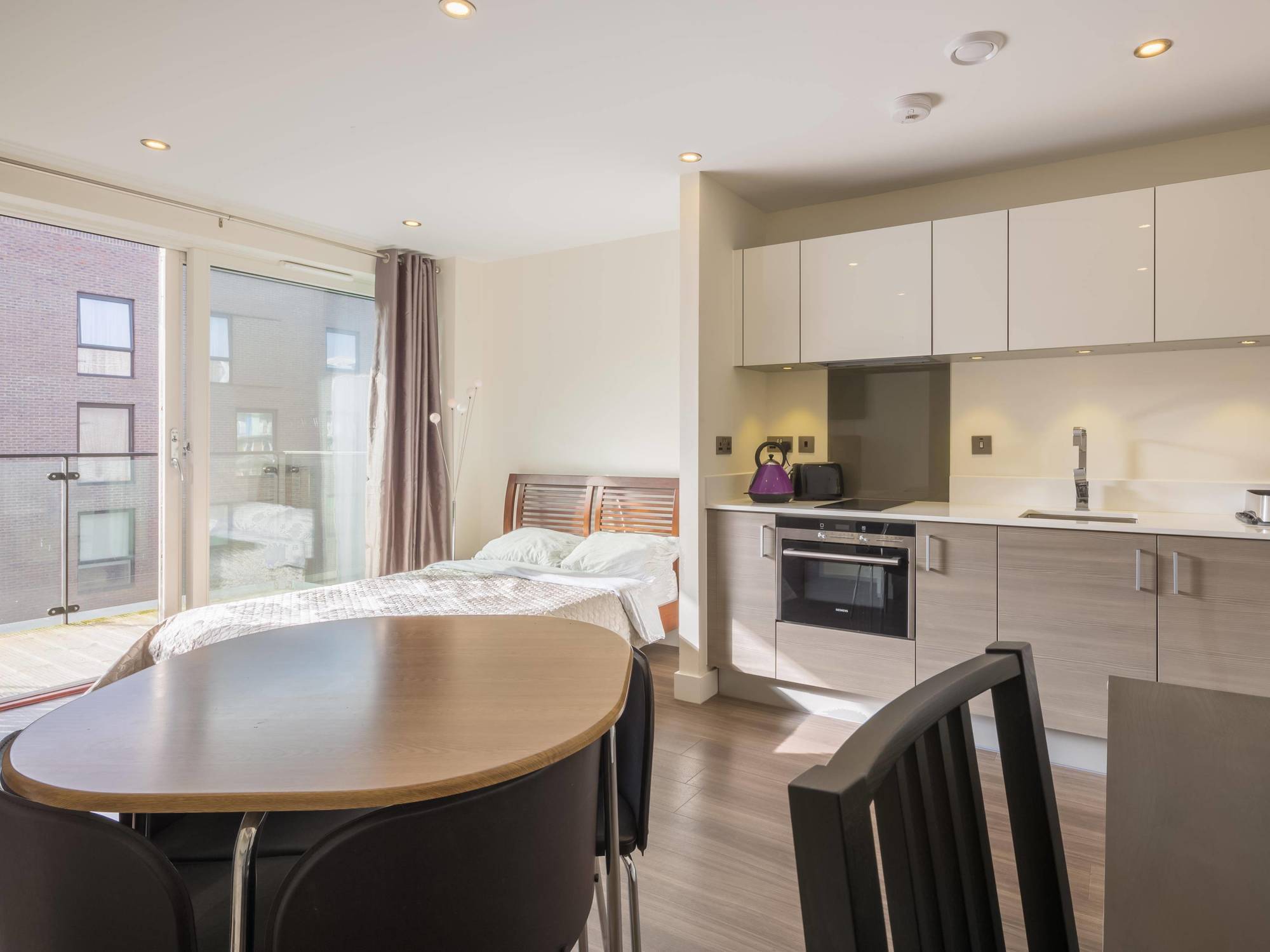 Hotel Watson House 4*