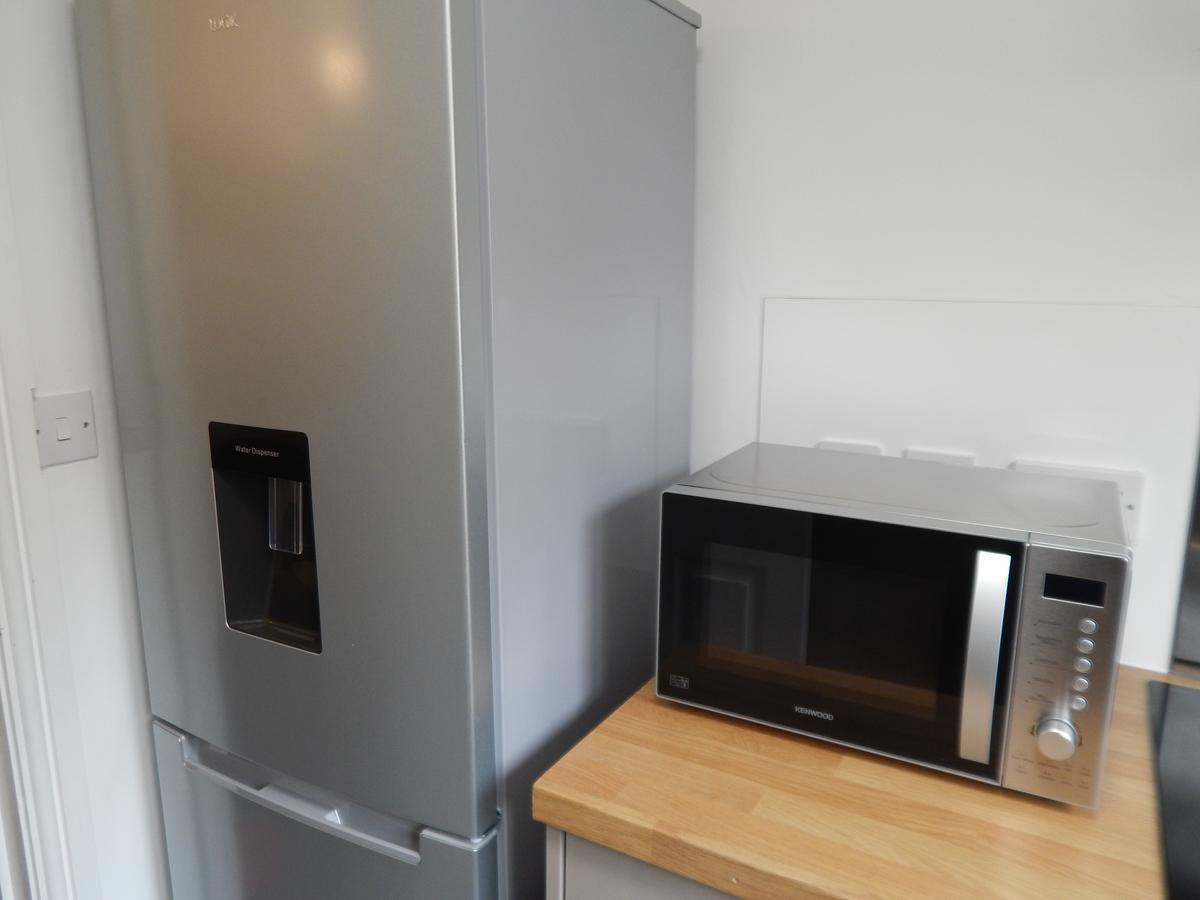 Apartment River Court Lets