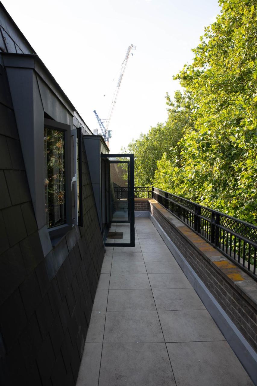 Penthouse 5 Mins Walk To Centre & Colleges With Terrace & Sleeps 6 * Cambridge (Cambridgeshire)