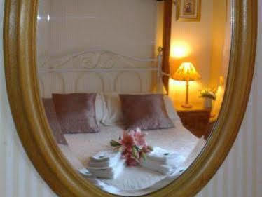 Aylesbray 3* Cambridge (Cambridgeshire)