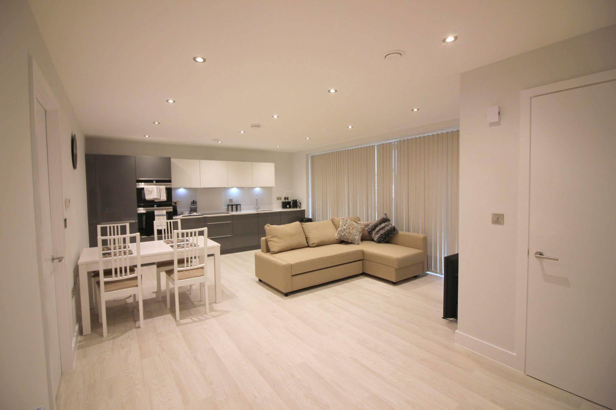 Peymans - The Station Serviced Apartment