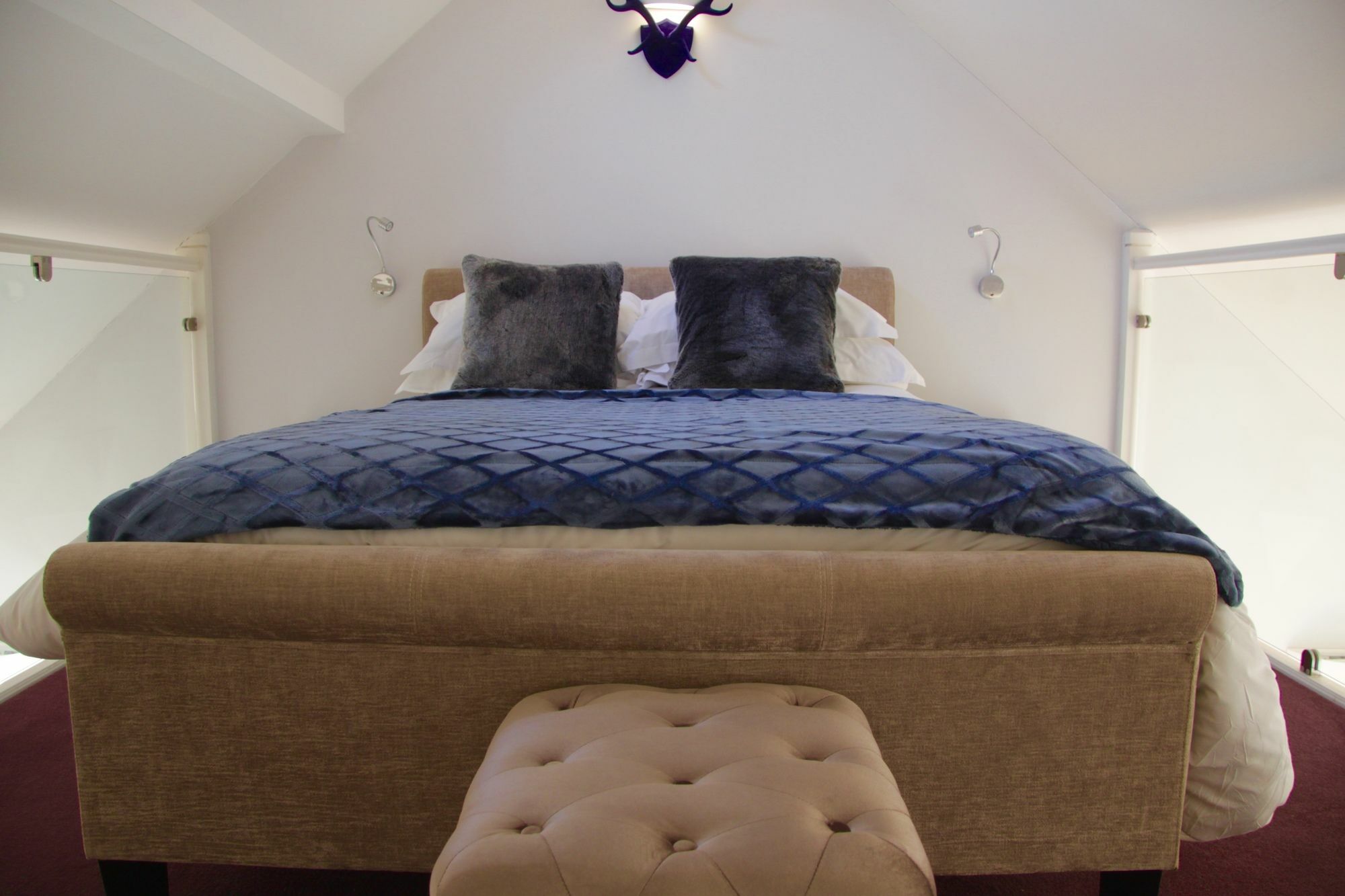 Lux Living - Marino Place Apartment *