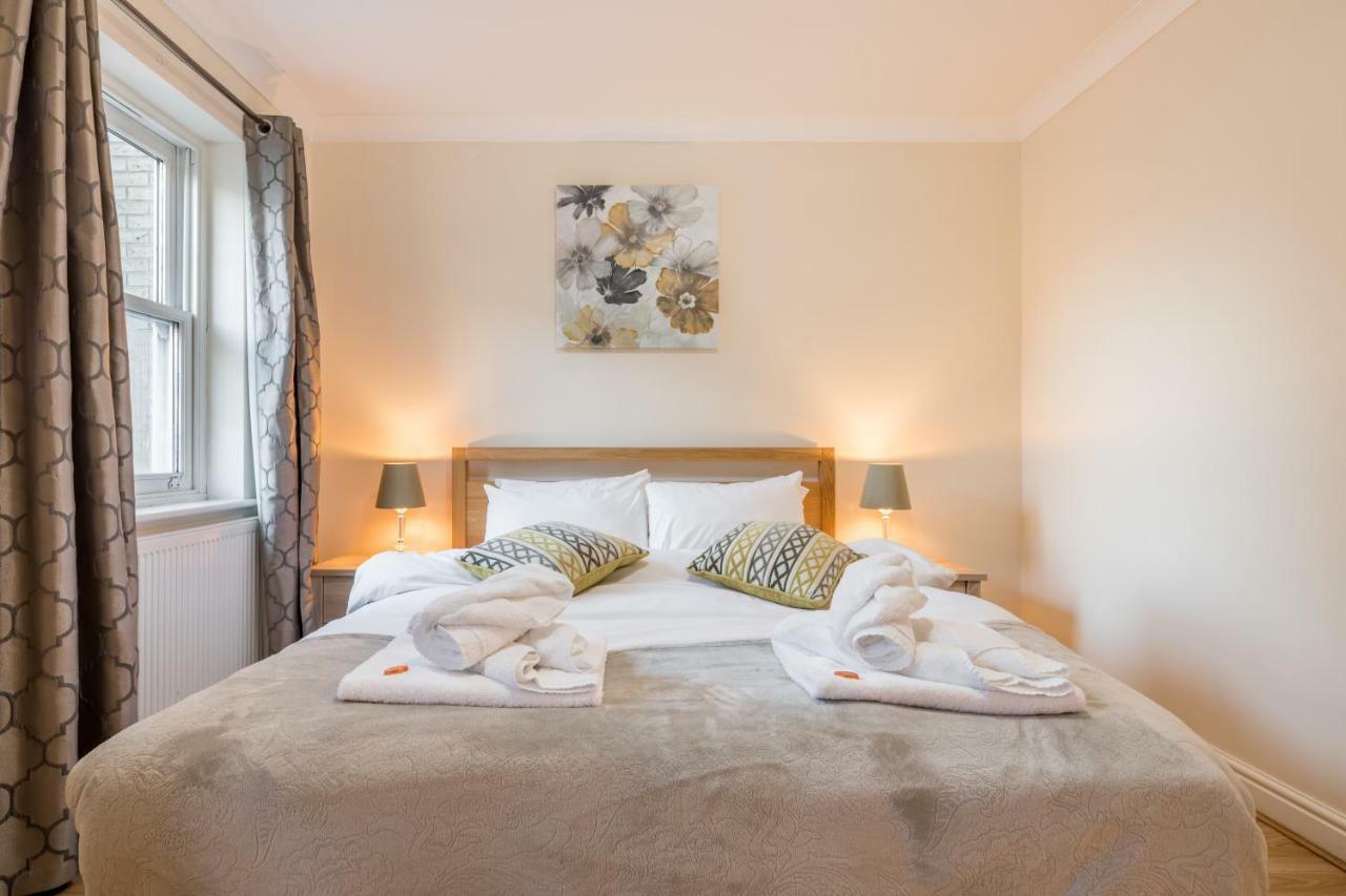 Koala & Tree - Bridge View 1 Bed - Short Lets & Serviced