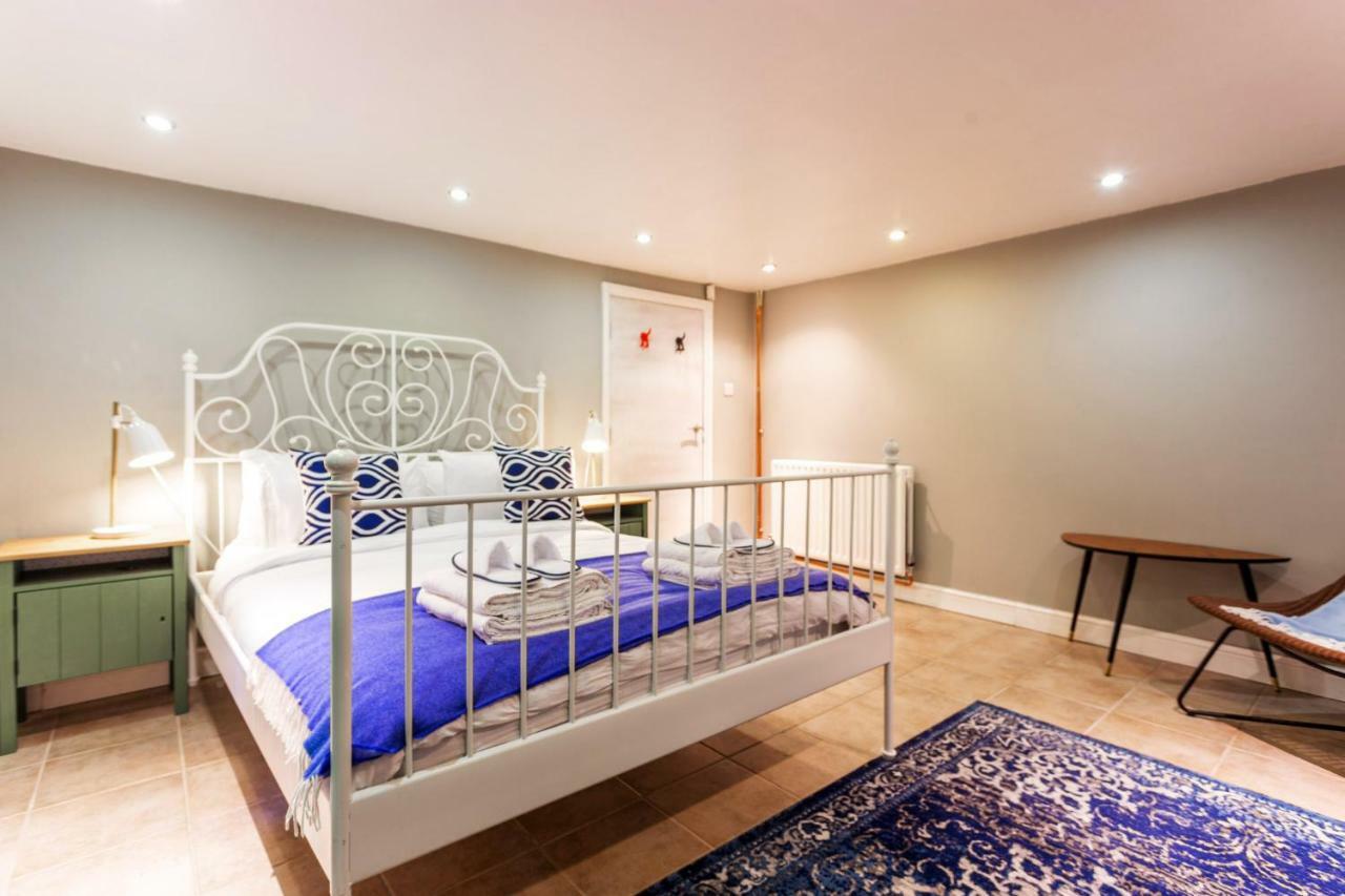 The River Cam Place - Enchanting 6bdr Next To River Cam Cambridge (Cambridgeshire)