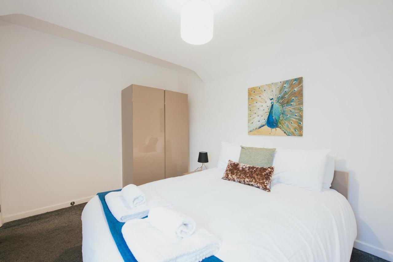 Apartment Sweet *
