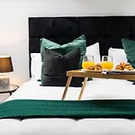 Hosta Group - Prestige 1 Bed Apartment - The Olive