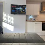 Modern Studio