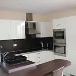 Peymans - The Luxurious Penthouse Serviced Apartment