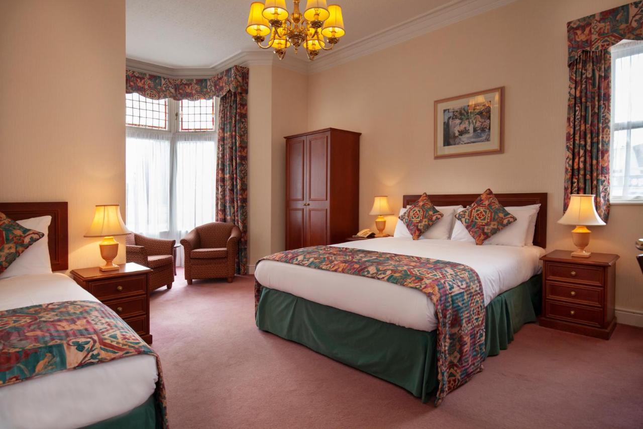 Ashley Hotel 2*
