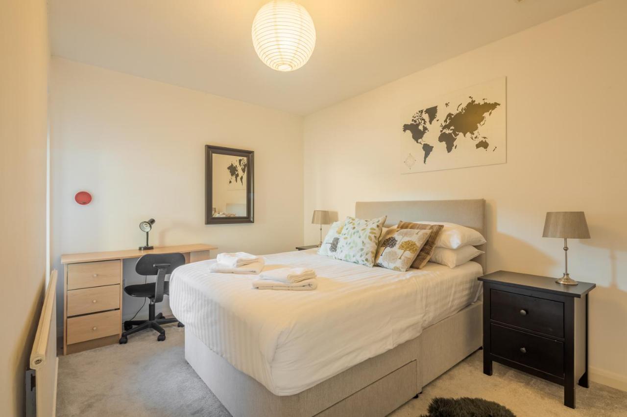 Super Flat For Up To 4 People
