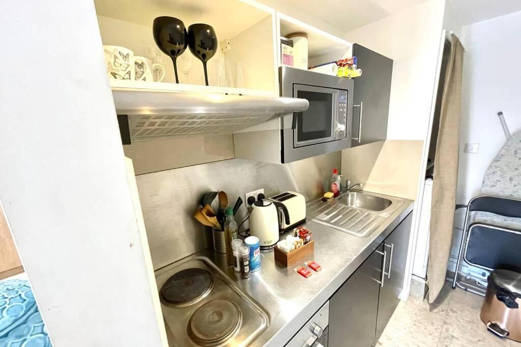 Koala & Tree - Big Studio At The Heart Of - Short Lets & Serviced Cambridge (Cambridgeshire)
