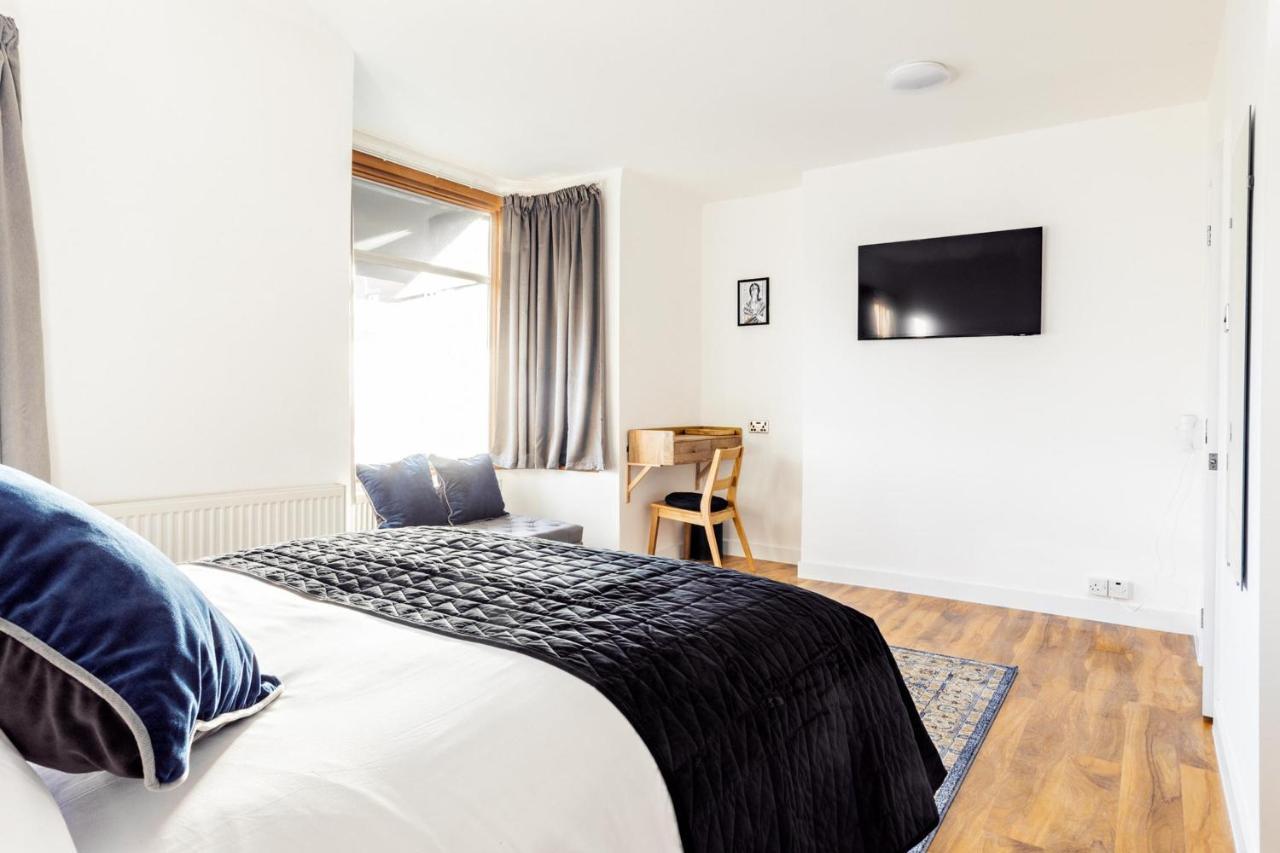 House Hotel 2*