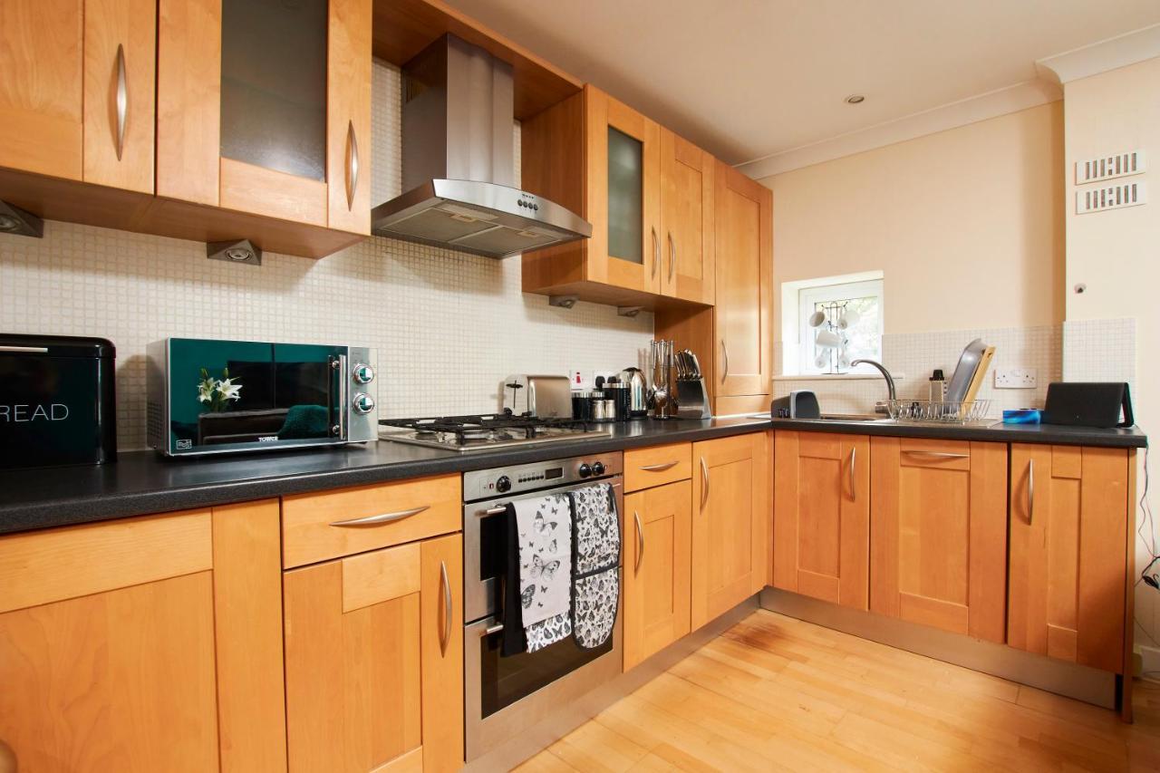 Apartment Exquisite Abode - Sleeps 6 - Parking *
