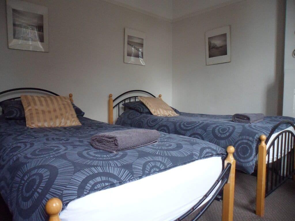 Bed & Breakfast The Castle Bar Only
