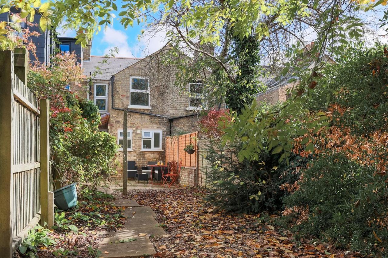 Butterfly Retreat Holiday home Cambridge (Cambridgeshire)