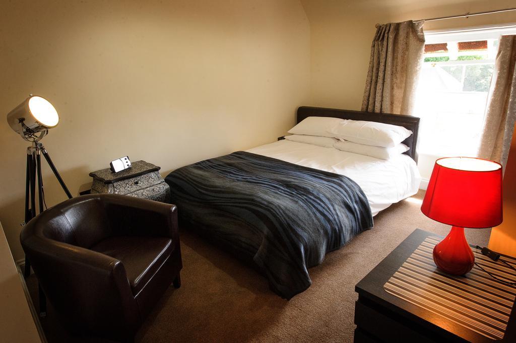 Anstey Hall Bed & Breakfast 4*