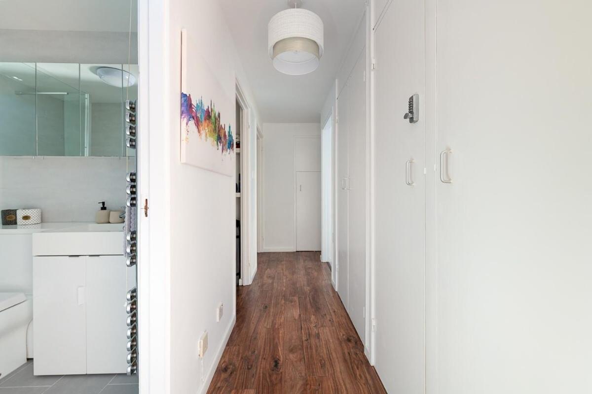 Apartment Center,2 Bedroom With Parking Cambridge (Cambridgeshire)