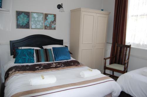Bed & Breakfast The Castle Bar Only 2*