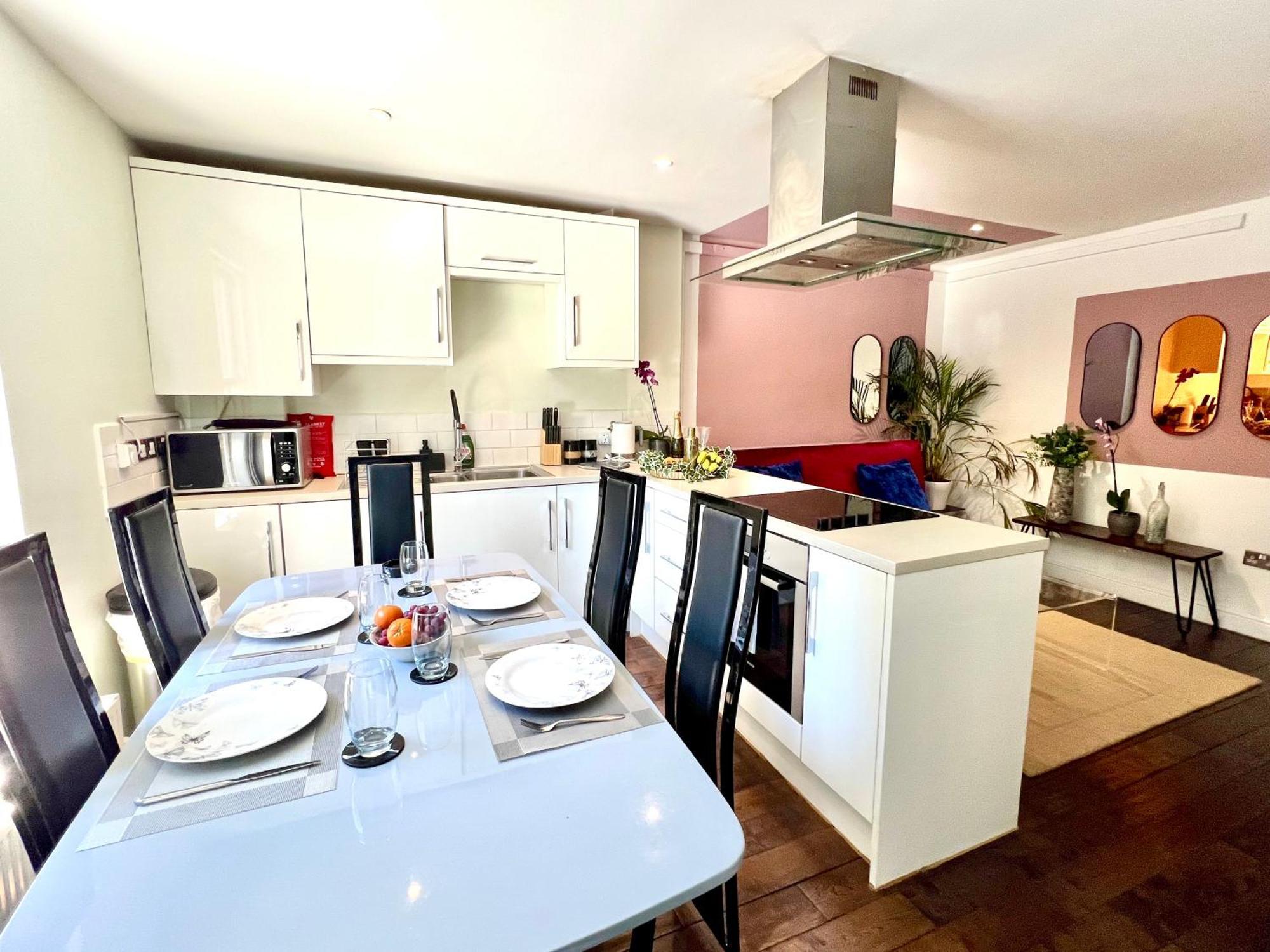 Apartment - 2br Super Flats In *