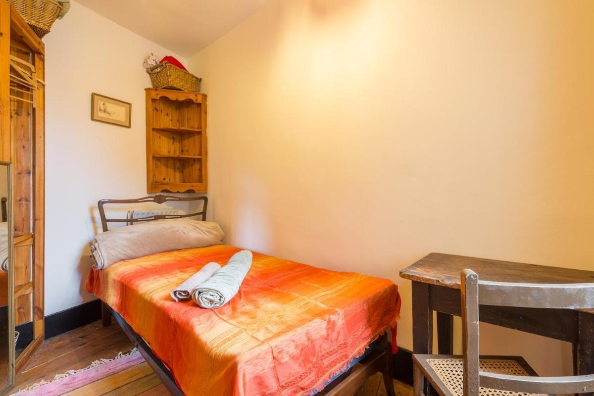 Holiday home Charming Victorian Terraced House - Very - Homehost Cambridge (Cambridgeshire)