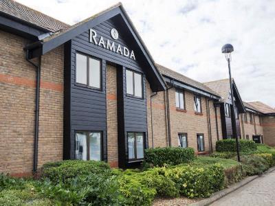 Hotel Ramada Cambridge 4*