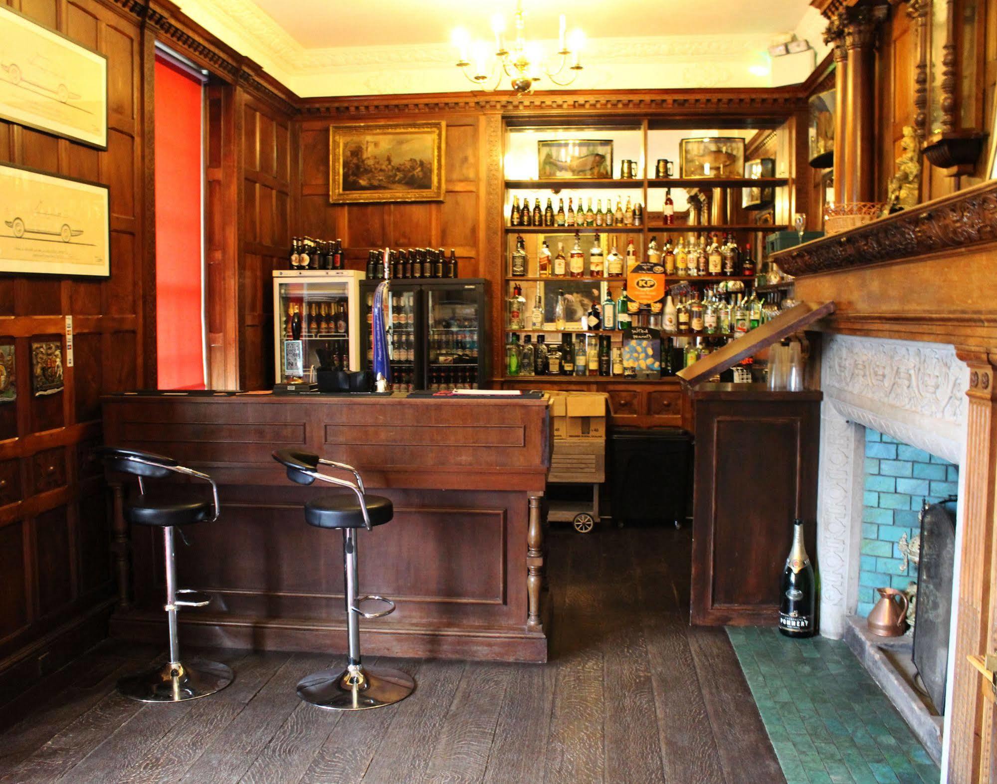 Anstey Hall Bed & Breakfast