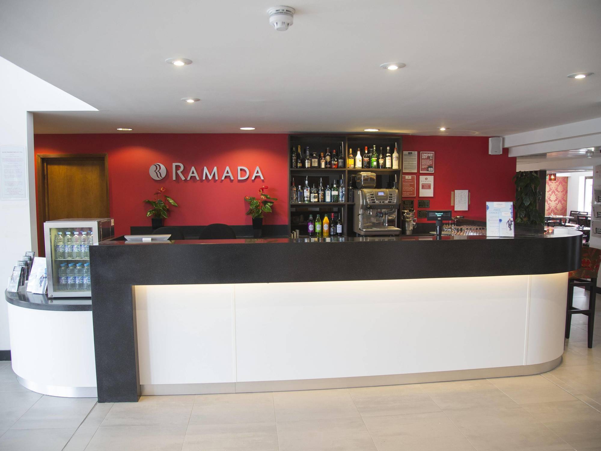 Ramada Cambridge Hotel