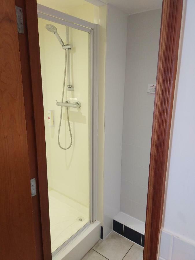 Ramada Cambridge Hotel 4*