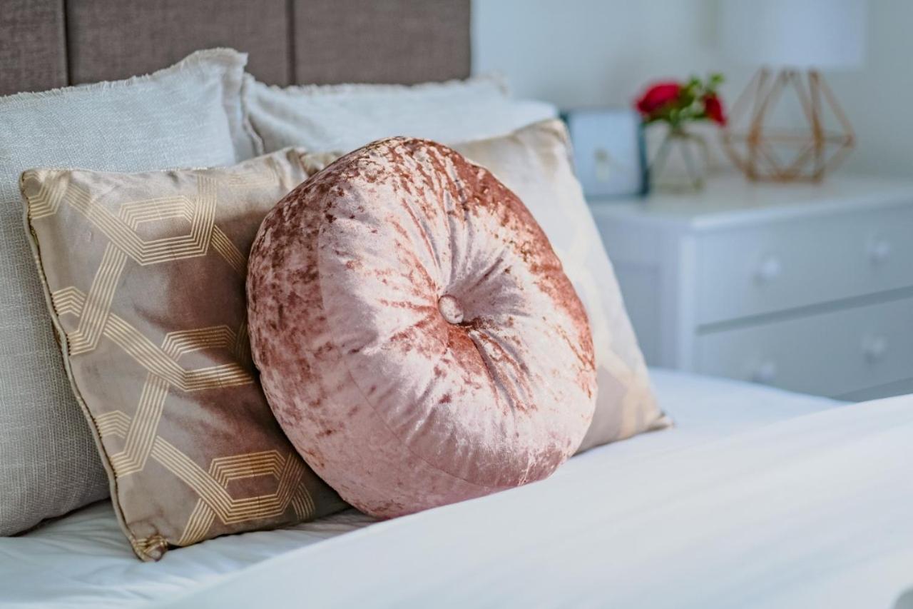 Modern & Artistic Design Humphreys - Sleep 6