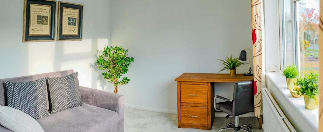 Modern & Artistic Design Humphreys - Sleep 6 Cambridge (Cambridgeshire)