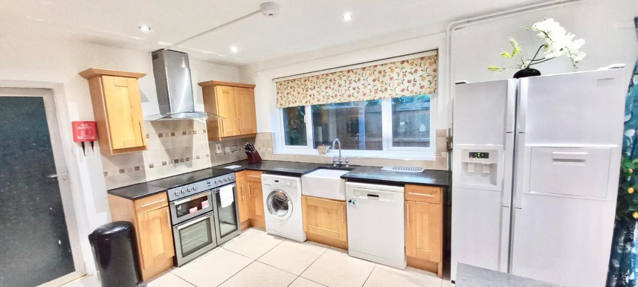 Amara House, Holiday home *