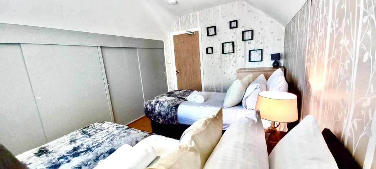 Amara House, Holiday home *