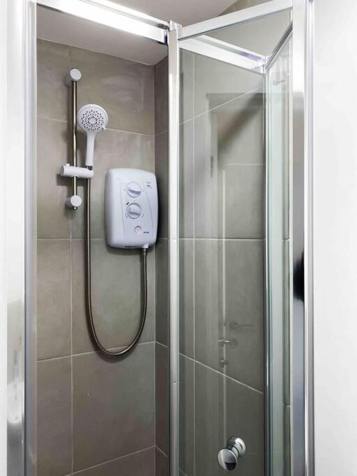 Modern Flat Near Train Station With Free Parking Apartment Cambridge (Cambridgeshire)