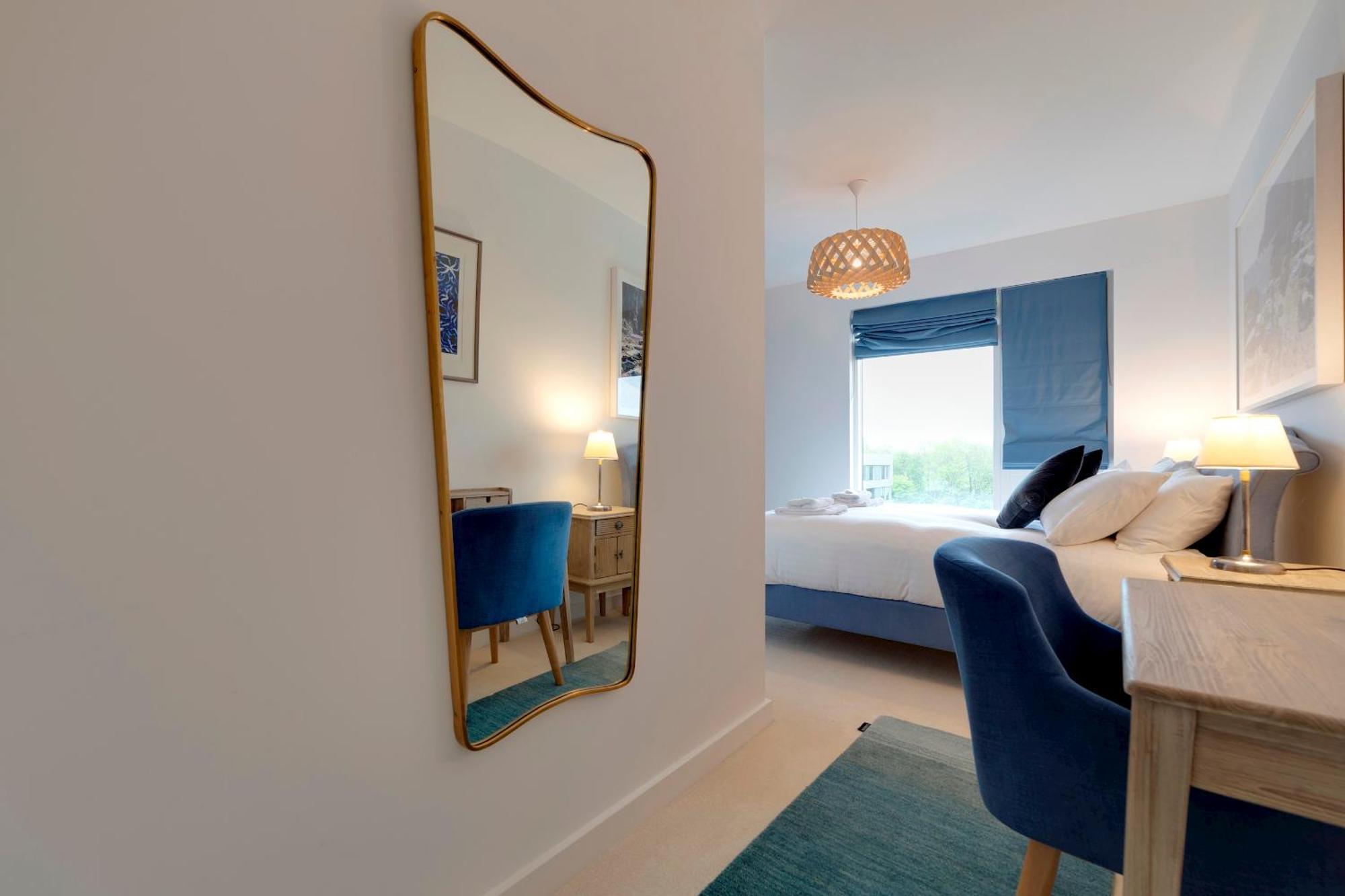 Pass The Keys Stunning And Spacious Modern Flat - Own Car Park Apartment Cambridge (Cambridgeshire)