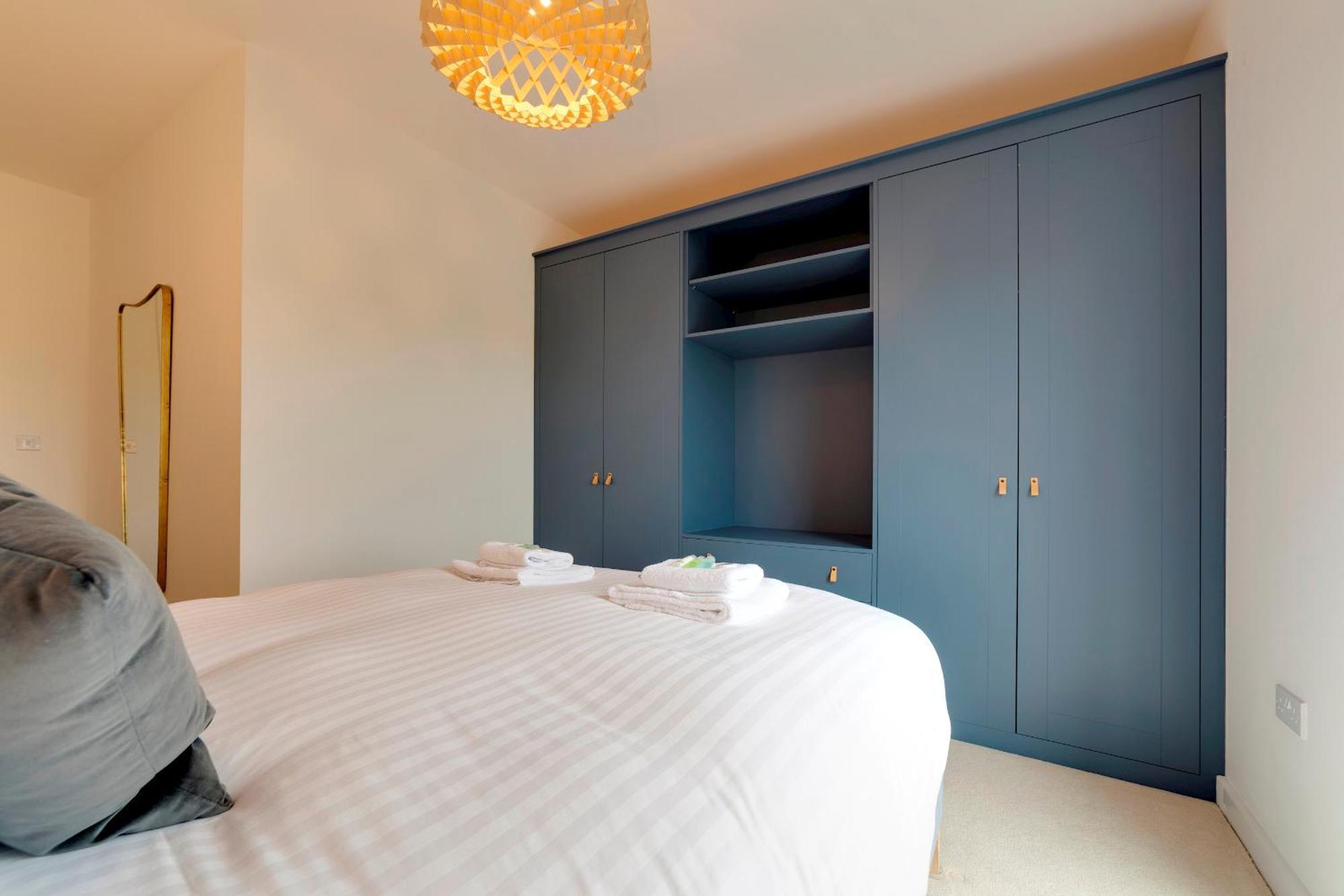 Pass The Keys Stunning And Spacious Modern Flat - Own Car Park * Cambridge (Cambridgeshire)