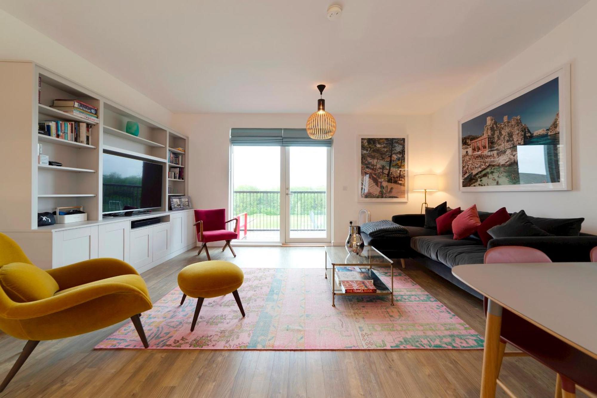 Pass The Keys Stunning And Spacious Modern Flat - Own Car Park * Cambridge (Cambridgeshire)